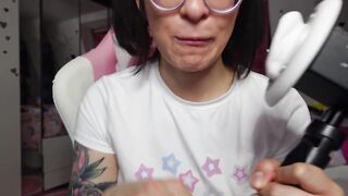 EARLICKING Countdown Close ASMR