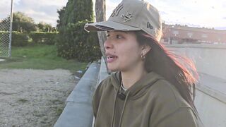 Porn actress has sex with stranger in PUBLIC!