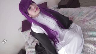 Shy girl receives intense pleasure in cosplay
