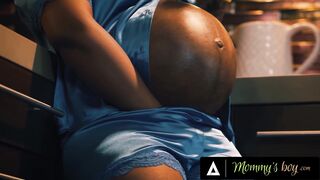 Pregnant Woman Enjoys Midnight Encounter
