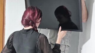 TV repairman receives explicit proposition