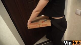 AND WHAT ABOUT TIPS? SCOOF FUCKED A YOUNG PIZZA DELIVERY GIRL - Via Hub