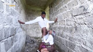 Highschool mates had a clothed Quickie In Abandoned House (HIGHSCHOOL LOVE STORY Ep 1)
