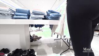 Babe Gets Public Risky Blowjob in Fitting Room