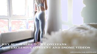 Amateur Wife in Yoga Pants Gets Fucked to the Big Window - Morning Sex!