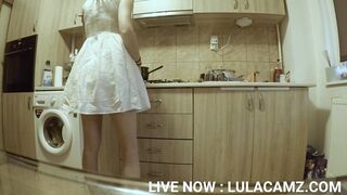 Sneaking on My Hot Teen Stepsister in the Kitchen