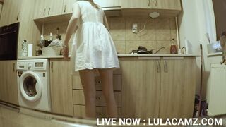 Sneaking on My Hot Teen Stepsister in the Kitchen
