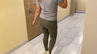 18 y.o. College Girl Masturbates for Me on First Tinder Date