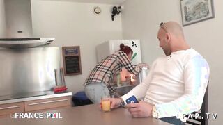 Une Belle Pute Chope Aux Bords De La Route