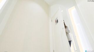 Women's Fitting Room - She Pervert Publicly Finished