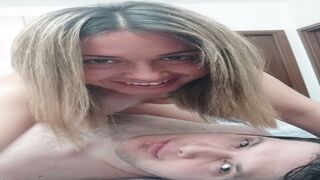 Real Female Orgasm at 9:25 - cell phone video