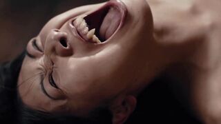 Vampire Fantasy: Mesmerizing Encounter